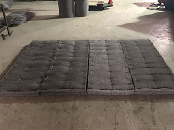網塊、網墊(diàn)型絲網除沫器 - 安平縣(xiàn)威馳金屬絲網製品有限公司